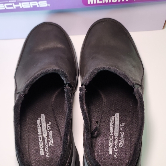 Skechers Women's Black Slip-On Shoes - Picture 2 of 3